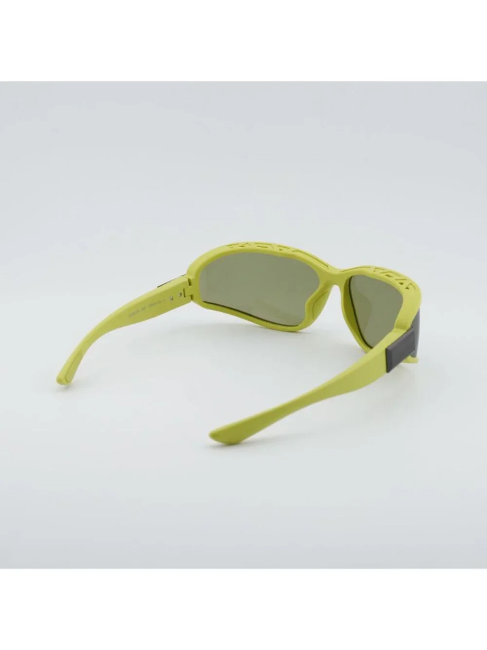 Gucci GG2011S 002 Sunglasses Acid Green Geometric Frame, Green Lenses